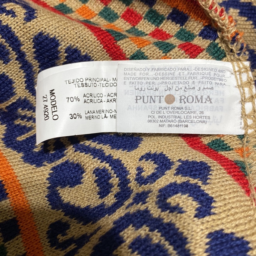 Punt Roma Multi Colored Geometric Knit Pincho - Picture 9 of 12